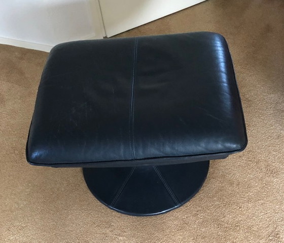 Image 1 of Leolux Hocker auf Drehgestell