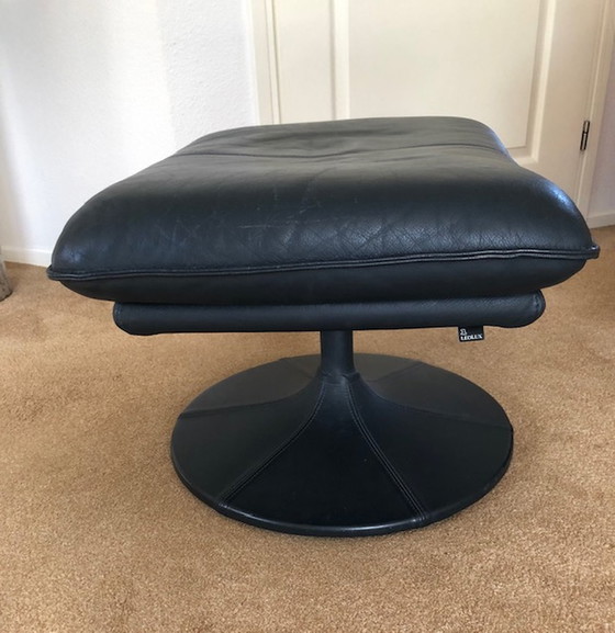 Image 1 of Leolux Hocker auf Drehgestell