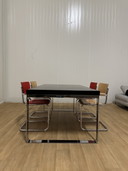Thonet Esstisch aus Holz