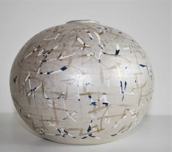 Image 1 of Mamoru Teramoto Vase