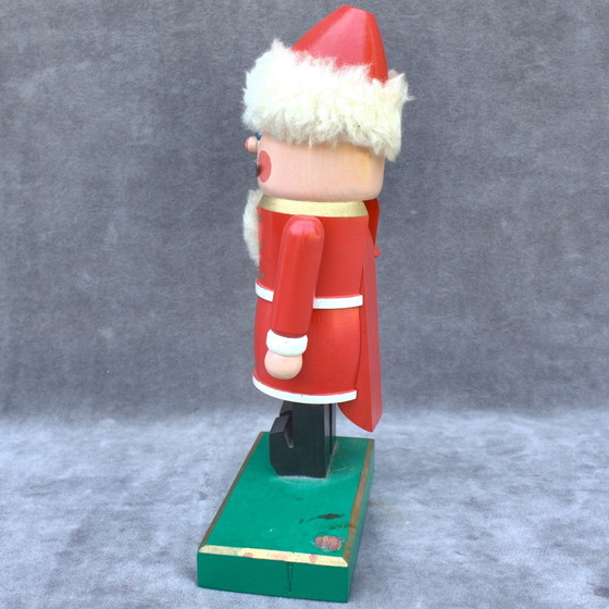 Image 1 of VintageErzgebi Holz Nussknacker Weihnachtsmann