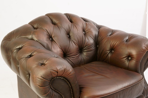 Image 1 of Zwei Chesterfields-Sessel in Westminster-Version