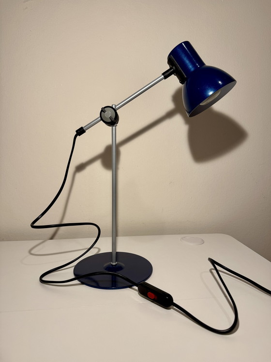 Image 1 of Veneta Lumi Massive Schreibtischlampe Metallic Blau 80S