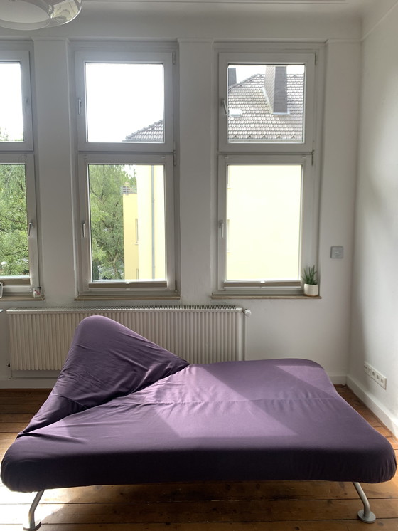 Image 1 of Brühl & Sippold Stoff Sofa Couch "More" Farbe Lila mit manueller Schlaffunktion