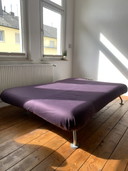Brühl & Sippold Stoff Sofa Couch "More" Farbe Lila mit manueller Schlaffunktion