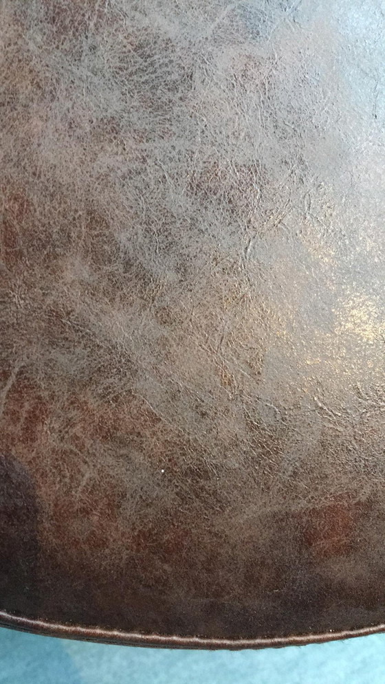 Image 1 of Dunkelbrauner Hocker