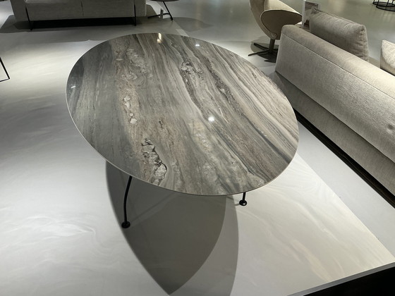 Image 1 of Kartell Glänzend Tisch Oval Showroom Modell