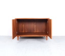 Dänisches Sideboard aus Teakholz oder Audiomöbel 1