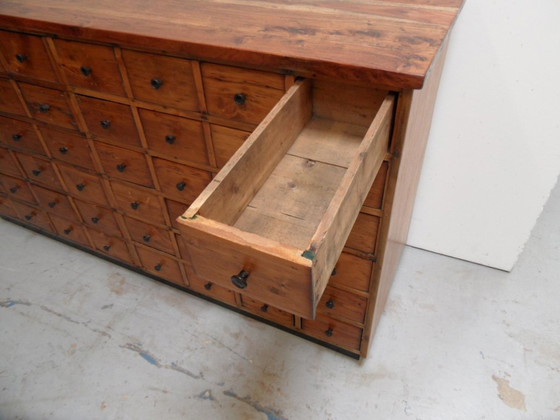 Image 1 of Vintage Apothekerschrank mit 48 Schubladen 1950'S