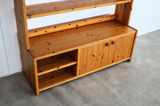 Image 1 of Vintage Kiefer Wandschrank