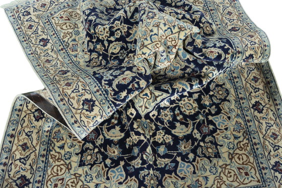 Image 1 of Handgeknüpfter Nain 9 La Mit Seide – Orientteppich 190 X 123 Cm