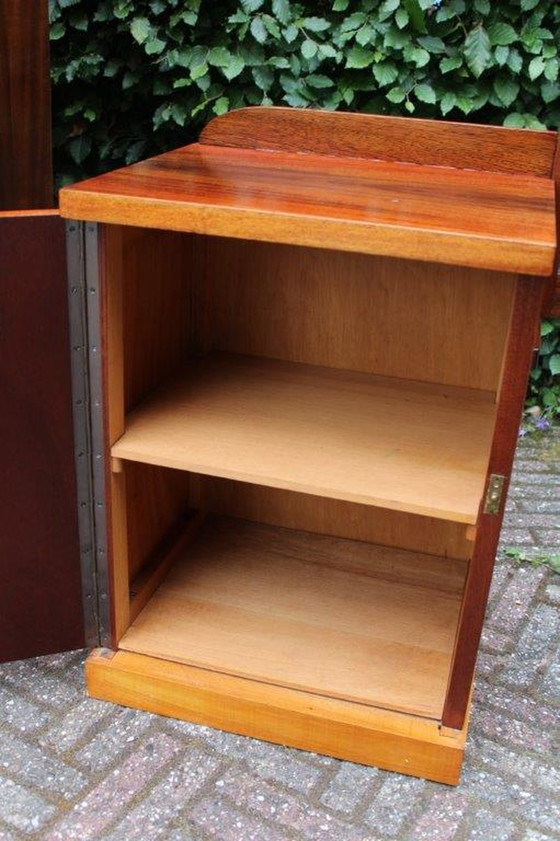 Image 1 of H. Pander & Sons Kleiderschrank und Schminktisch mit Stuhl und Spiegel