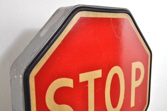 Image 1 of Vintage XL Stoppschild mit Beleuchtung 1950er Jahre