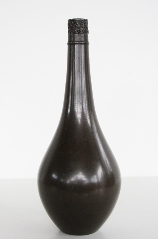 Naoki Hara Vase