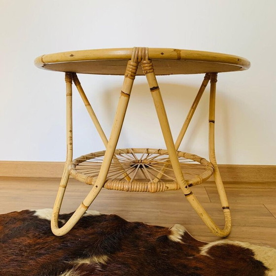 Image 1 of Vintage Rattan Dreibein Couchtisch