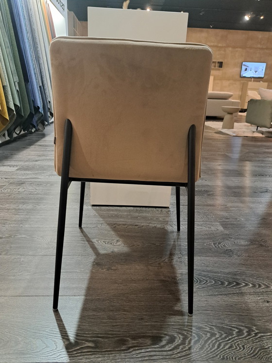 Image 1 of Newport Esszimmerstuhl Beige Samt Stoff