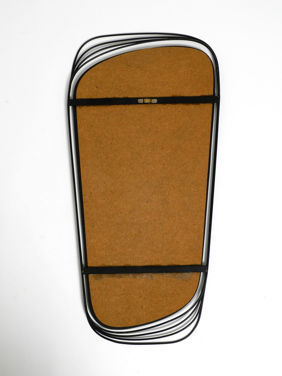 Image 1 of Mid Century Modern Wandspiegel mit schwarzem abstraktem Metallrahmen