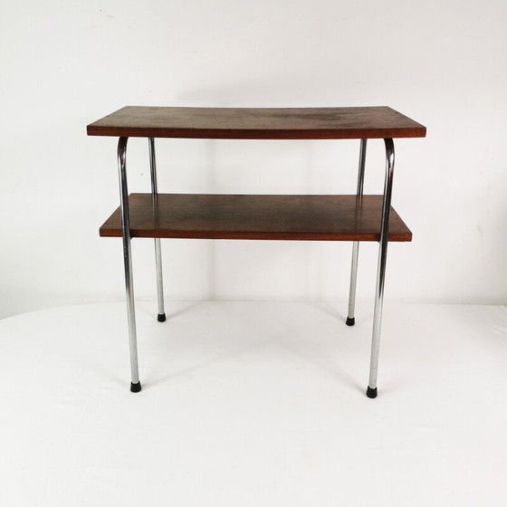 Image 1 of Vintage Bauhaus Beistelltisch aus Walnussfurnier und Metall, Tschechoslowakei 1940