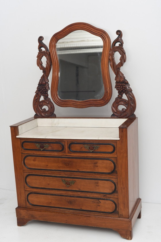 Image 1 of Jugendstil Toilette mit Marmor und Spiegel