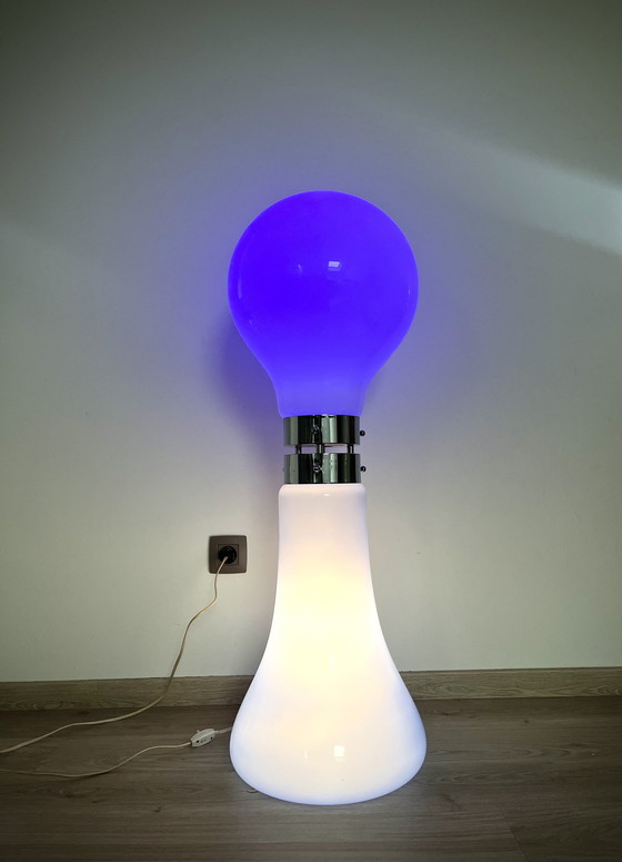 Image 1 of Blaue/weiße Birillo-Stehlampe im Mazzega-Stil