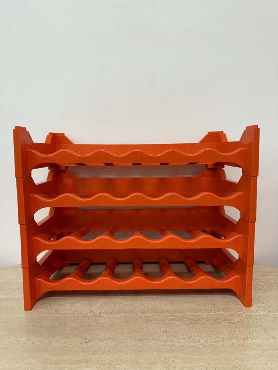 Image 1 of Vintage Weinregal orange Kunststoff 1970er Jahre Raumzeitalter