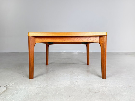 Image 1 of Original Henning Kjaernulf Midcentury Couchtisch Velje Stolefabrik Teak