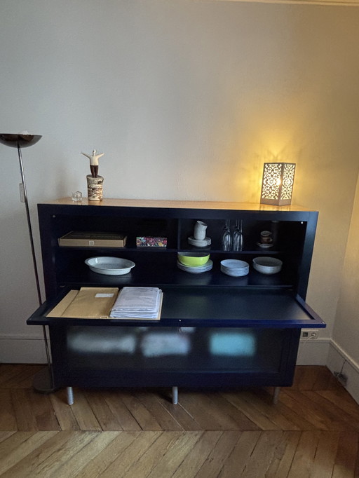 Magis Sideboard mit Glasfront - 90er Jahre