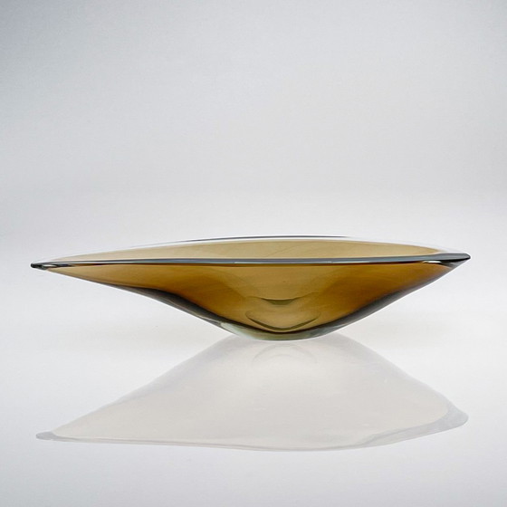 Image 1 of Kaj Franck "Willowleaf", Modell KF 210 - Nuutajärvi-Notsjö Glaskunstobjekt