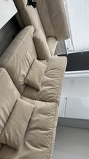 Modernes beiges Sofa- Guter Zustand
