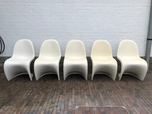 5x Herman Miller écru-farbene Panton-Stühle