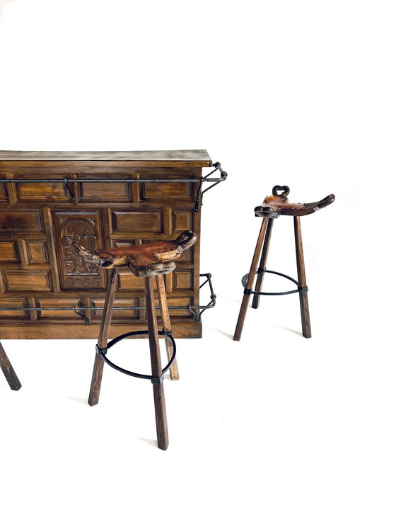 Image 1 of Brutalistische Bar + Barhocker '50