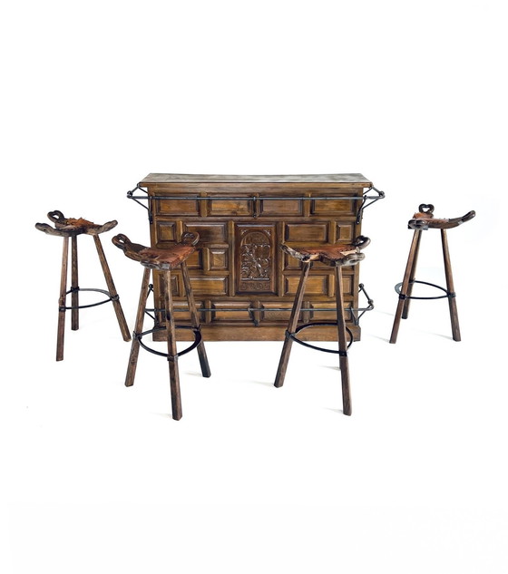 Image 1 of Brutalistische Bar + Barhocker '50