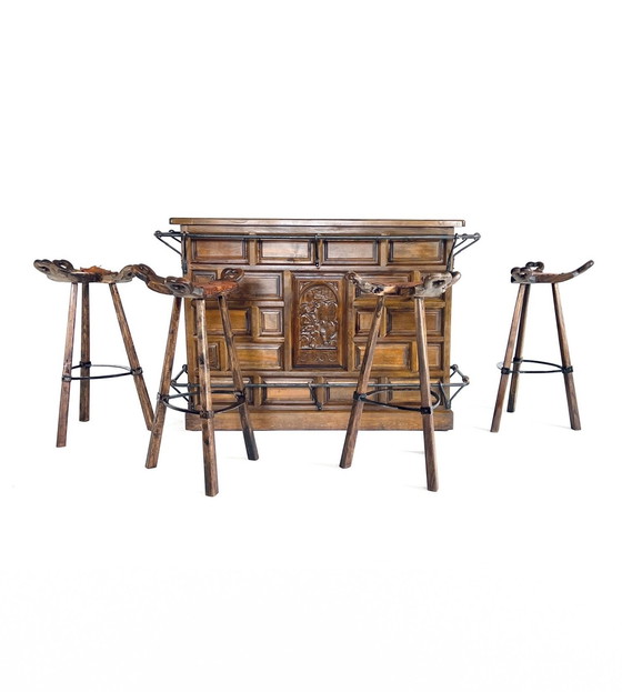 Image 1 of Brutalistische Bar + Barhocker '50