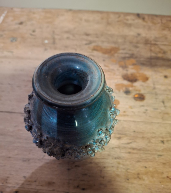 Image 1 of Glit Island Lava Vase