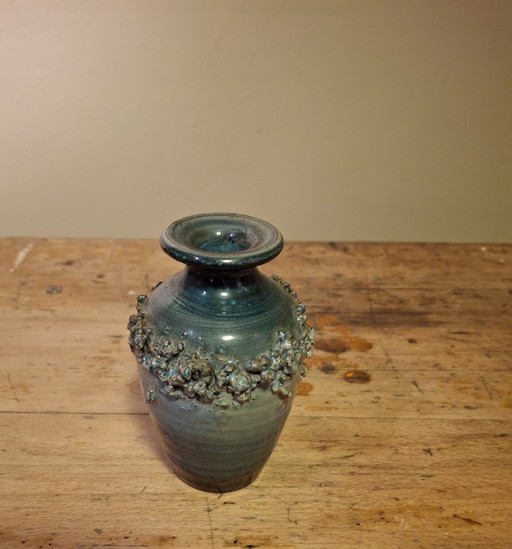 Glit Island Lava Vase