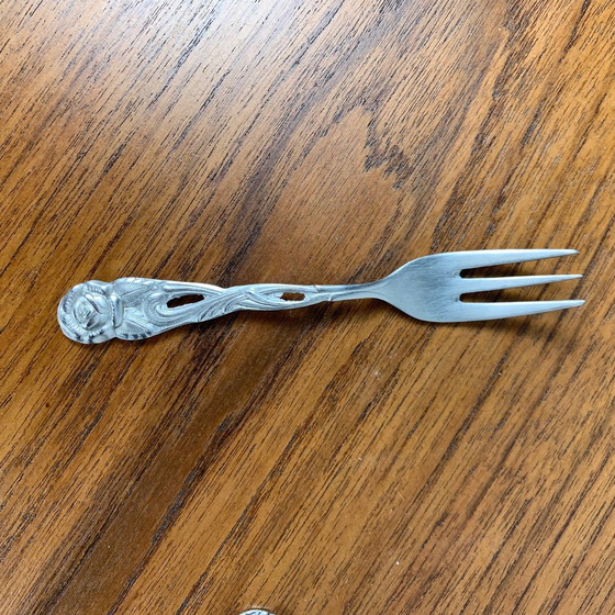 Image 1 of Set für 6 Personen Antikes Silber Metall Dessertlöffel und Gabeln, Blumenmotiv