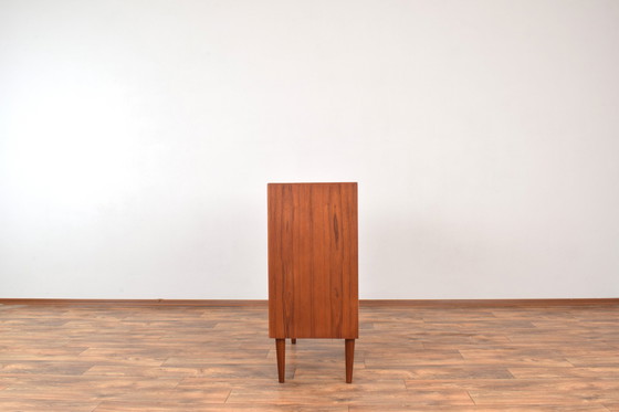 Image 1 of Mid-Century Dänische Teak Kommode, 1960S