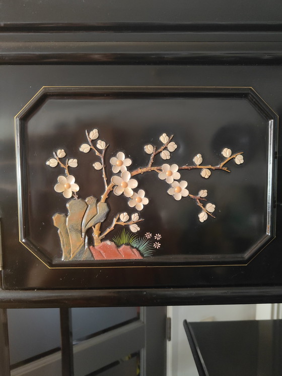 Image 1 of 2x Klassische orientalische Schränke