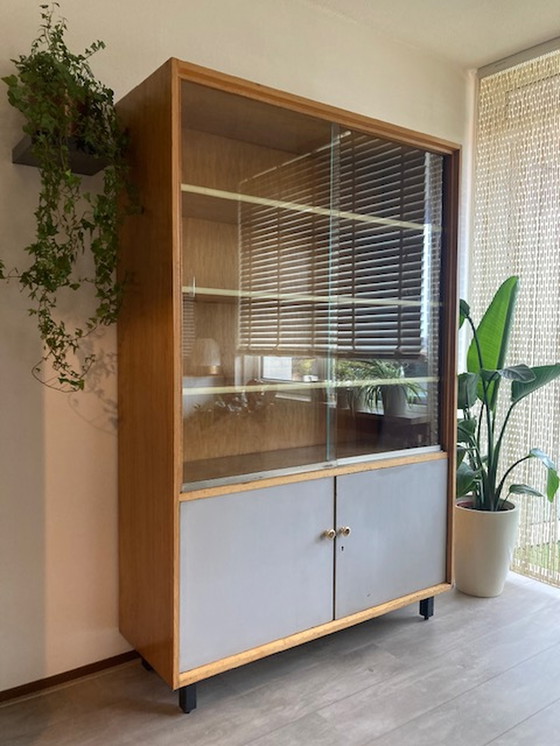 Image 1 of Vintage Vitrine aus der mid-century