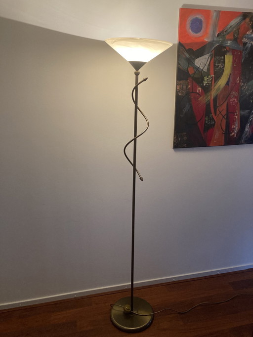 Massive Burgunder-Stehlampe