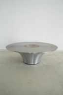 Yasuhiro Shito Alien Couchtisch