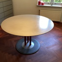 Leolux Trias Esstisch