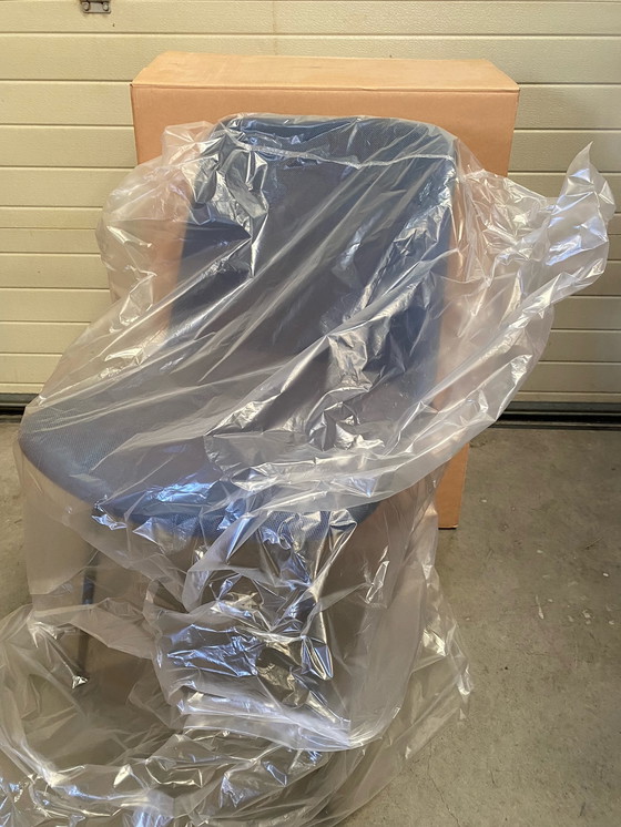 Image 1 of &Tradition Rely HW8 Stuhl Design Hee Welling