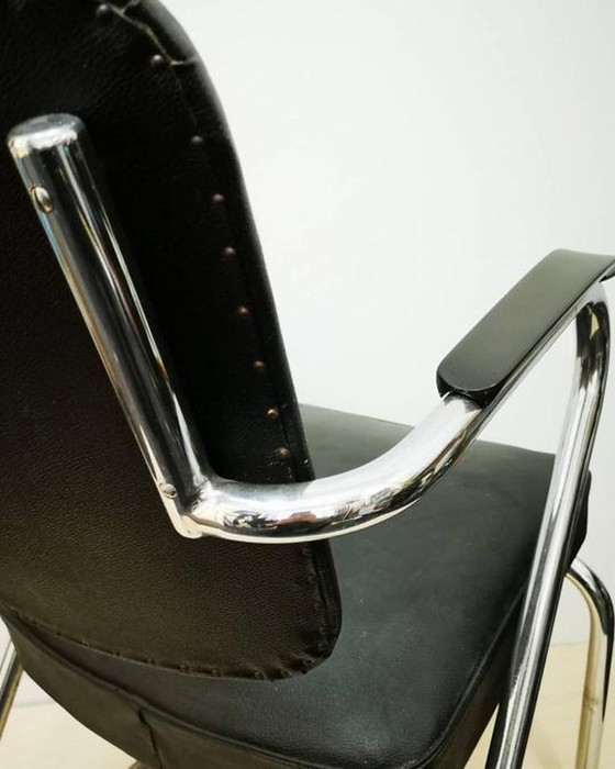 Image 1 of Büroklammerstuhl von Paul Schuitema