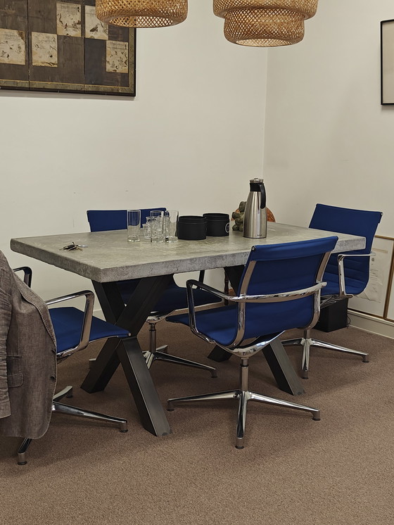 Image 1 of 4 X Eames Design Of From Herman Miller - Vitra-Style Alu Chairs Of Icf (Produziert in Italien)