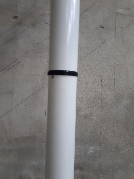 Image 1 of Weißer Standgarderobenständer aus den 70er/80er Jahren