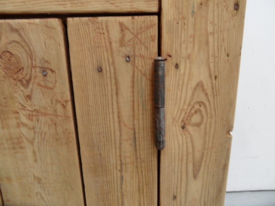 Image 1 of Britalist Zwei-Tür-Schrank 1950'S