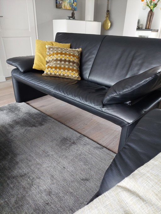 2,5-Sitzer Jori Sofa mit verstellbarer Armlehne