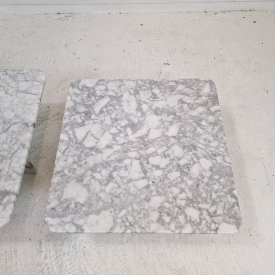 Image 1 of Satz von 3 Couchtischen aus Bianco Carrara-Marmor, Italien 1980