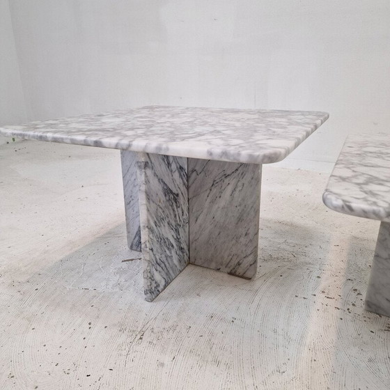 Image 1 of Satz von 3 Couchtischen aus Bianco Carrara-Marmor, Italien 1980
